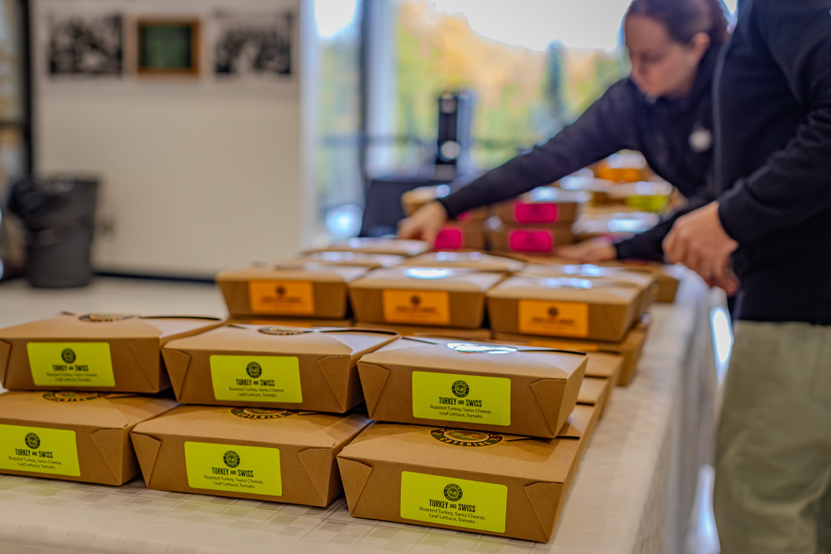 peppercinis-catering-anchorage-wholesale-catering-alaska-catered-events-best-caterer_1